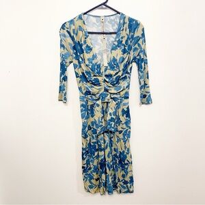 Twin set dress size XS